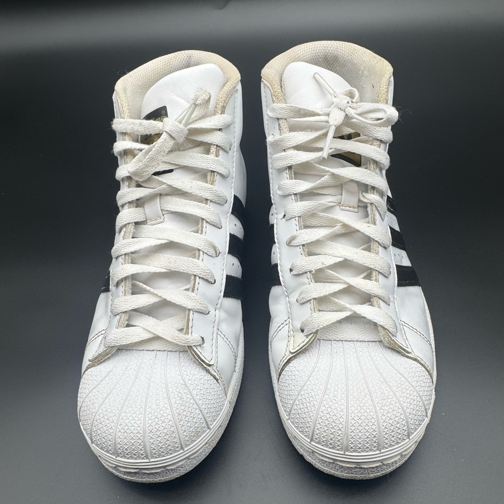 Adidas Men’s Hi Tops Pro Model Leather White & Black Size 6/ Women’s Size 8
